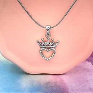🌼 Heart Crown Dainty Rhinestone Silver Charm Necklace